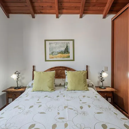 Casa La Molineta 펜션 La Hidalga